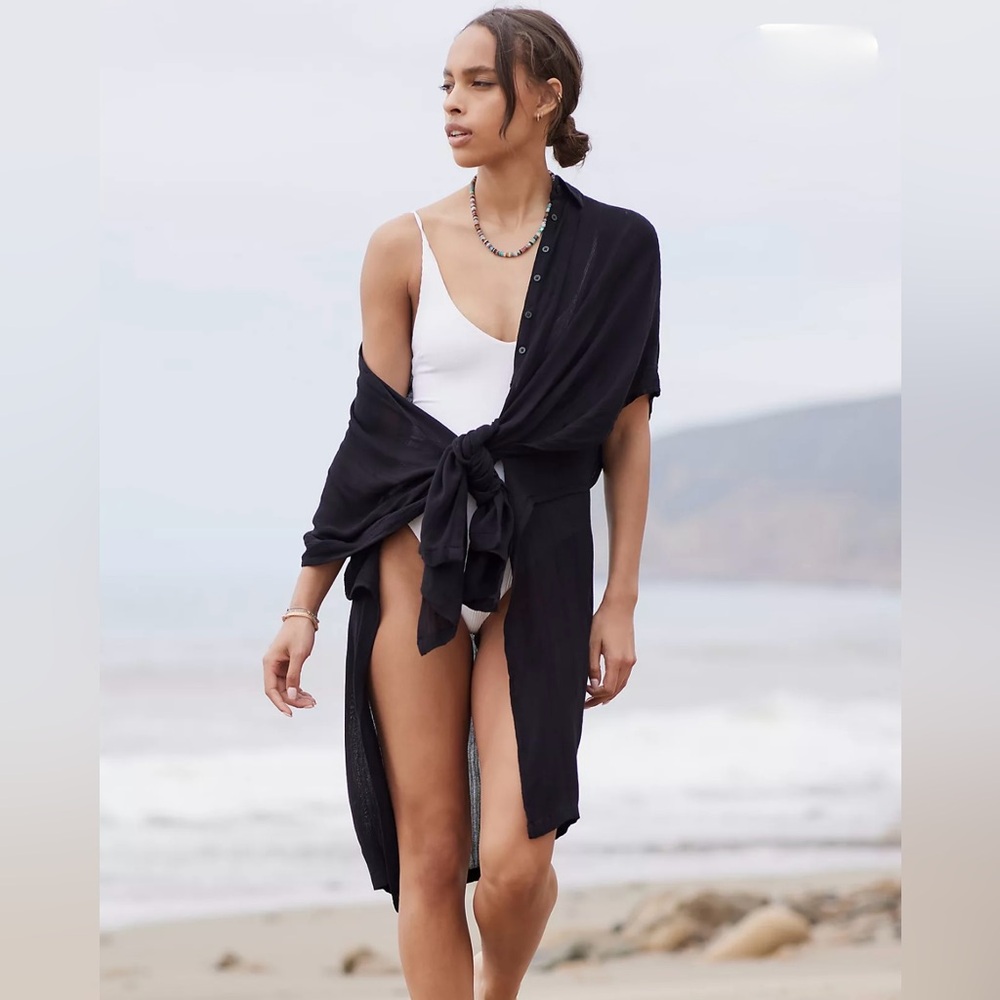 L*Space Anita Cover-Up | Size: XS-S
